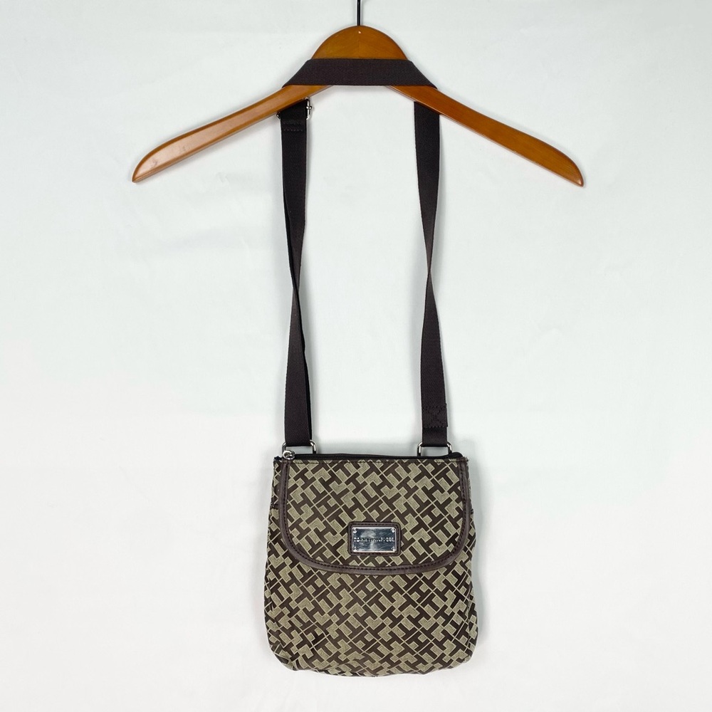 Tommy Hilfiger Canvas Crossbody Bag Monogram Adjustable Brown Tan
